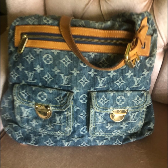 SOLD—DENIM Louis Vuitton shoulder bag - Picture 2 of 16